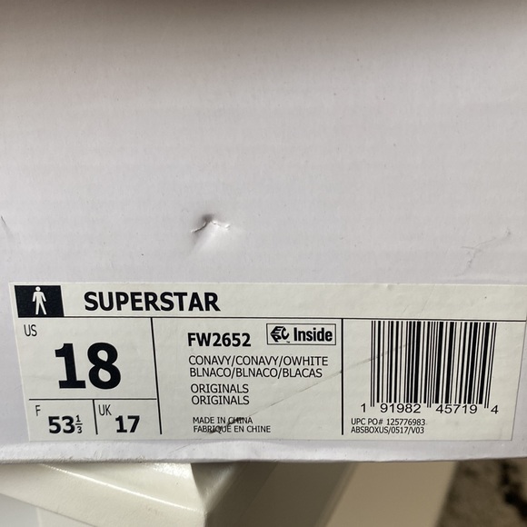Adidas Originals Men's Superstar Sneaker - Size 18 - Picture 3 of 6